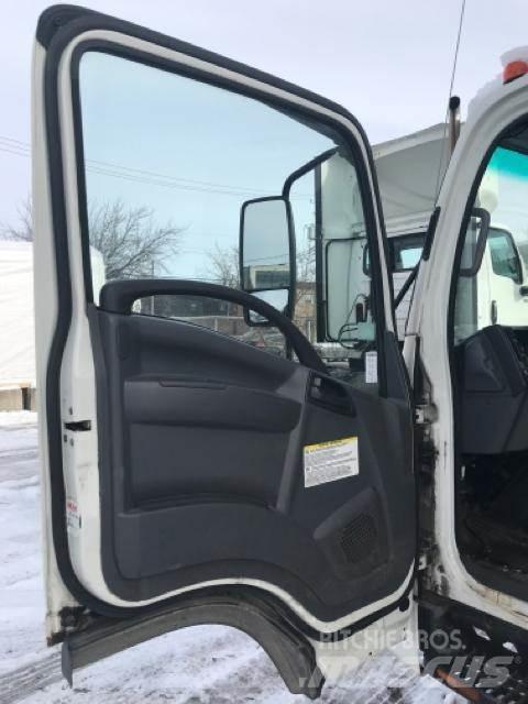Isuzu NRR Temperature controlled trucks