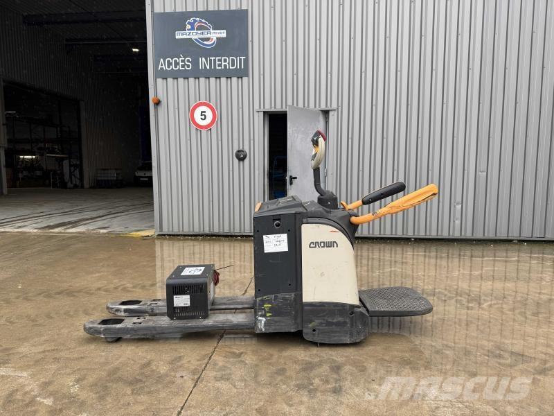 Crown WT 3000 Low lifter