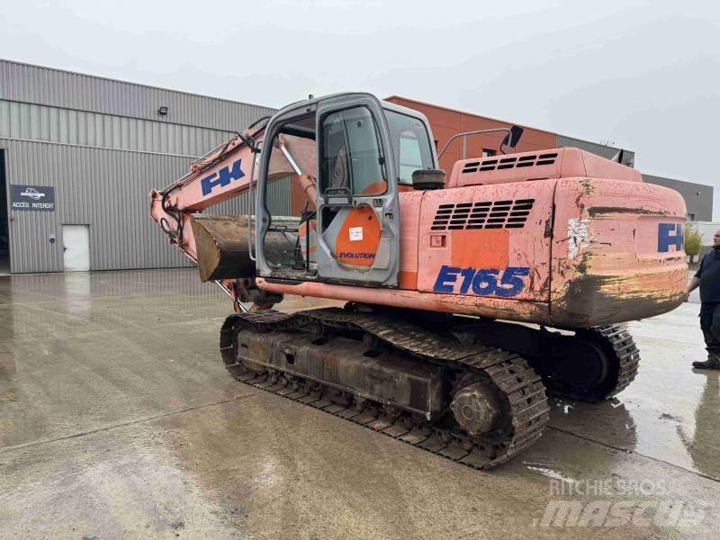 Furukawa E165 Crawler excavators