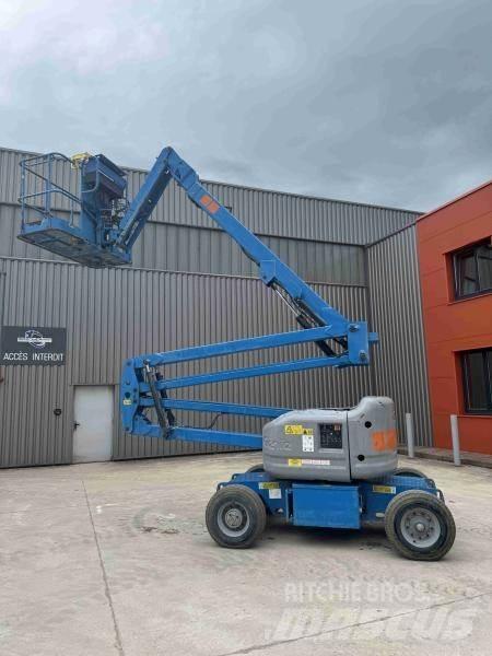 Genie Z45/25 Articulated boom lifts