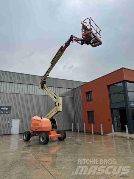 JLG 520AJ Articulated boom lifts