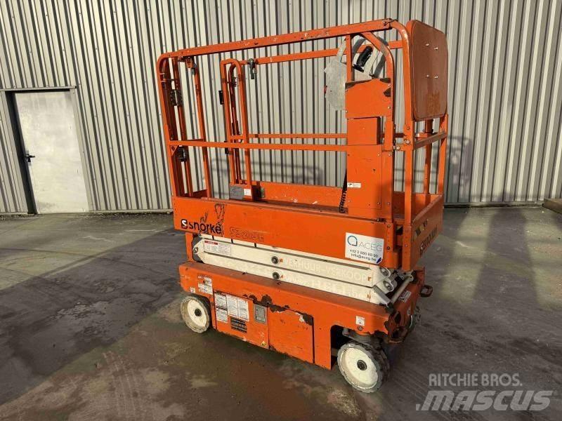 Snorkel S3215E Articulated boom lifts
