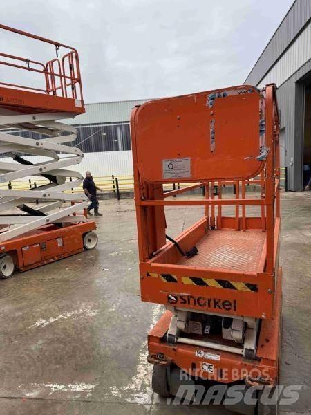 Snorkel S3215E Articulated boom lifts