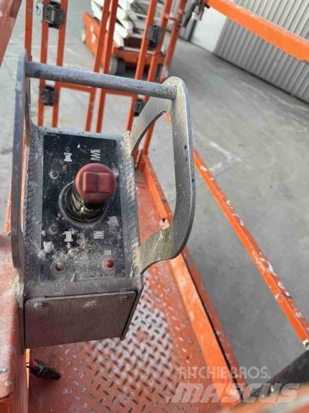 Snorkel S3215E Articulated boom lifts