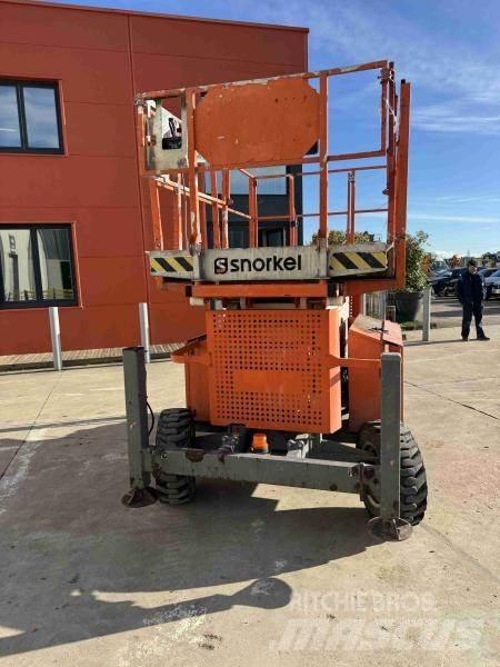 Snorkel S3370RT Articulated boom lifts
