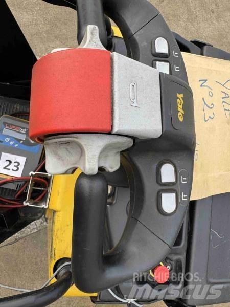 Yale MP20X Low lifter