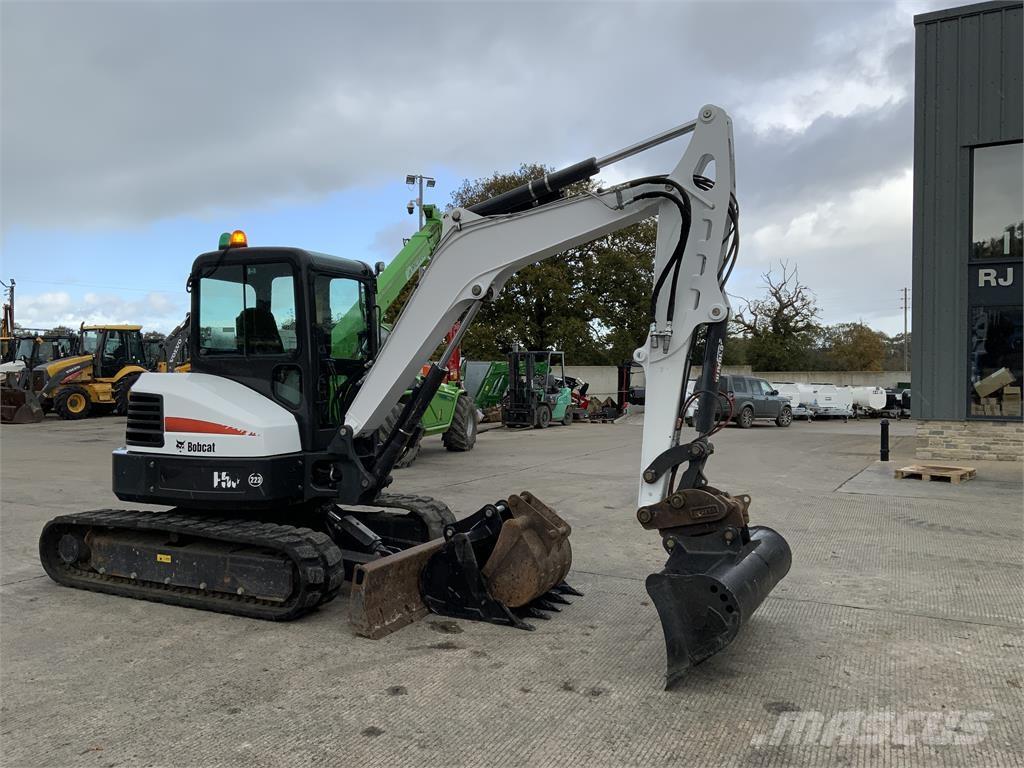 Bobcat E50 Digger Farm machinery