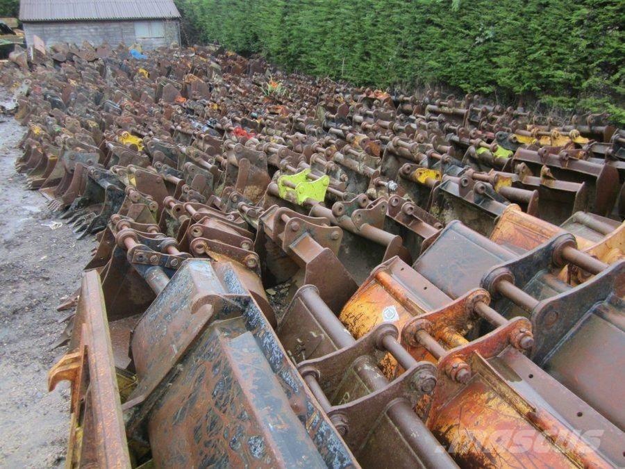  Choice of Buckets - POA Farm machinery