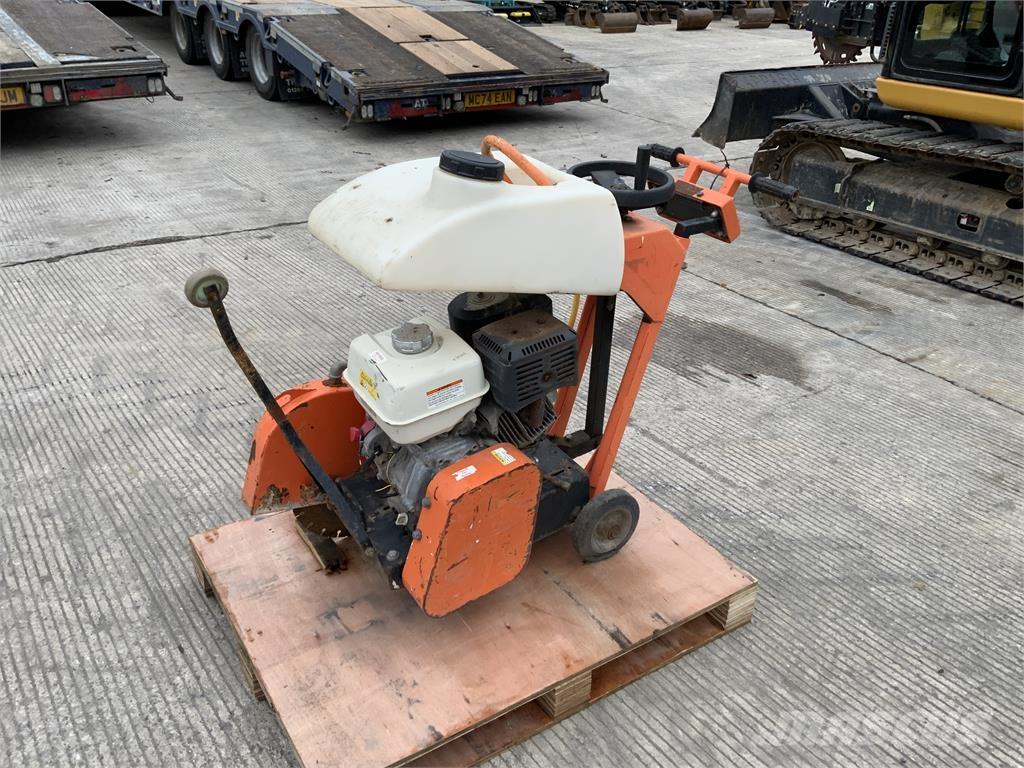 Clipper Stone Saw Farm machinery