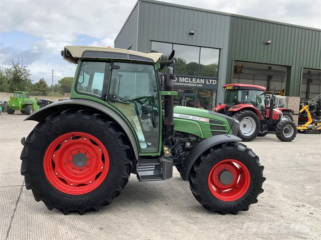 Fendt 210 (ST23989) Farm machinery