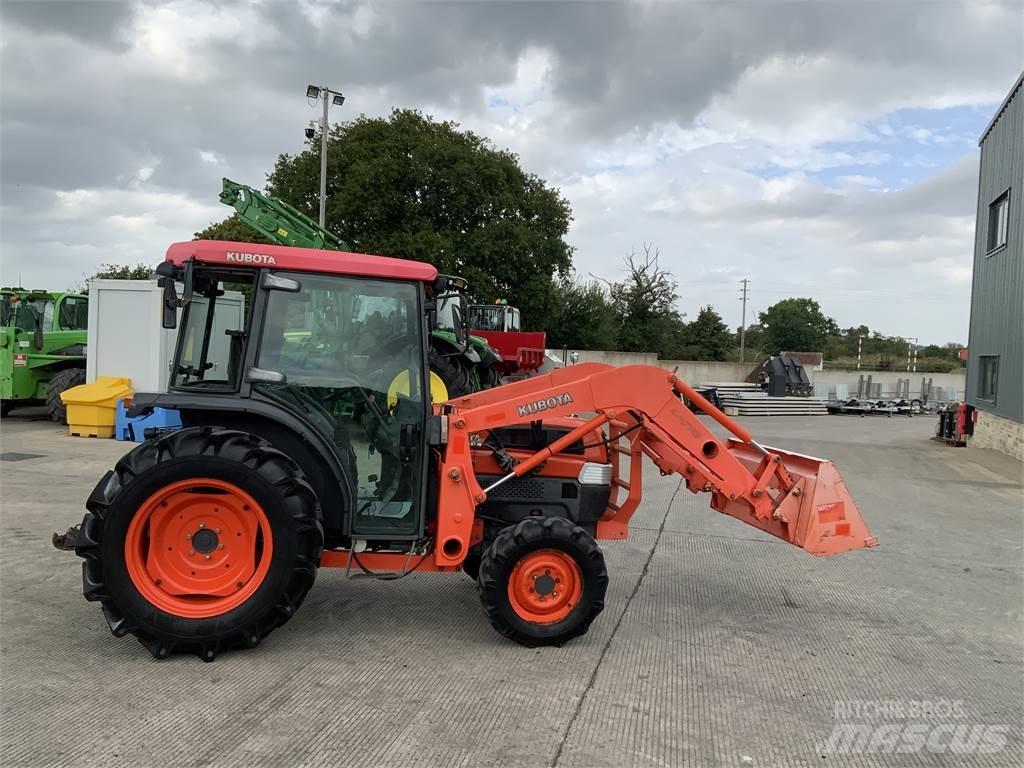 Kubota L3830 (ST23950) Farm machinery