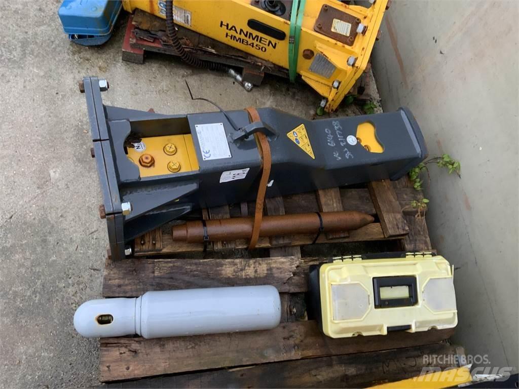 Mustang HM200 Breaker Farm machinery