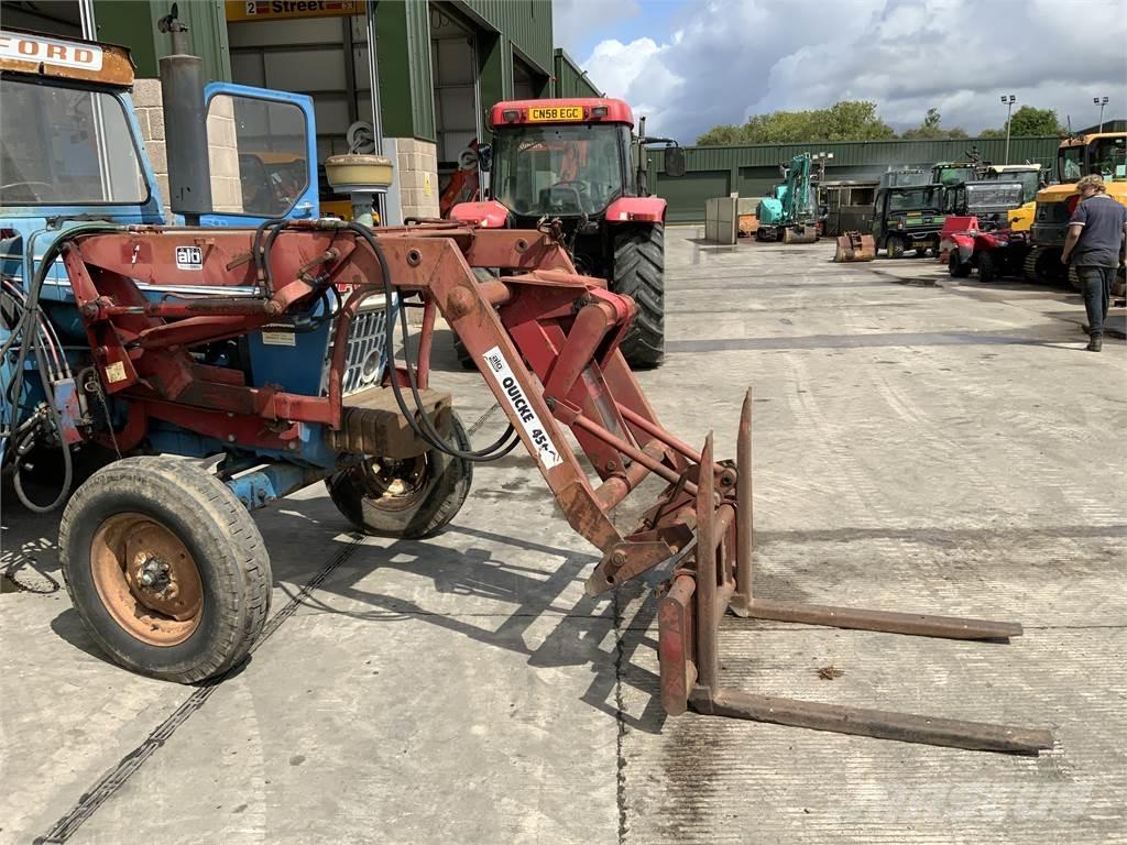 Quicke 4560 Loader Farm machinery
