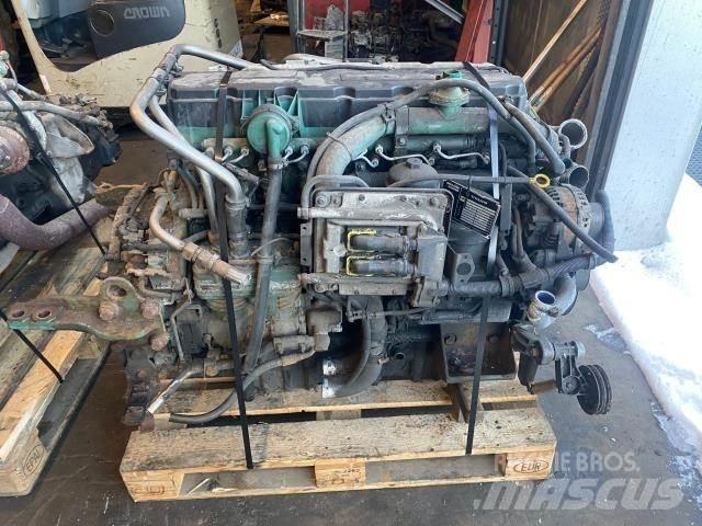 Volvo B7R Engines