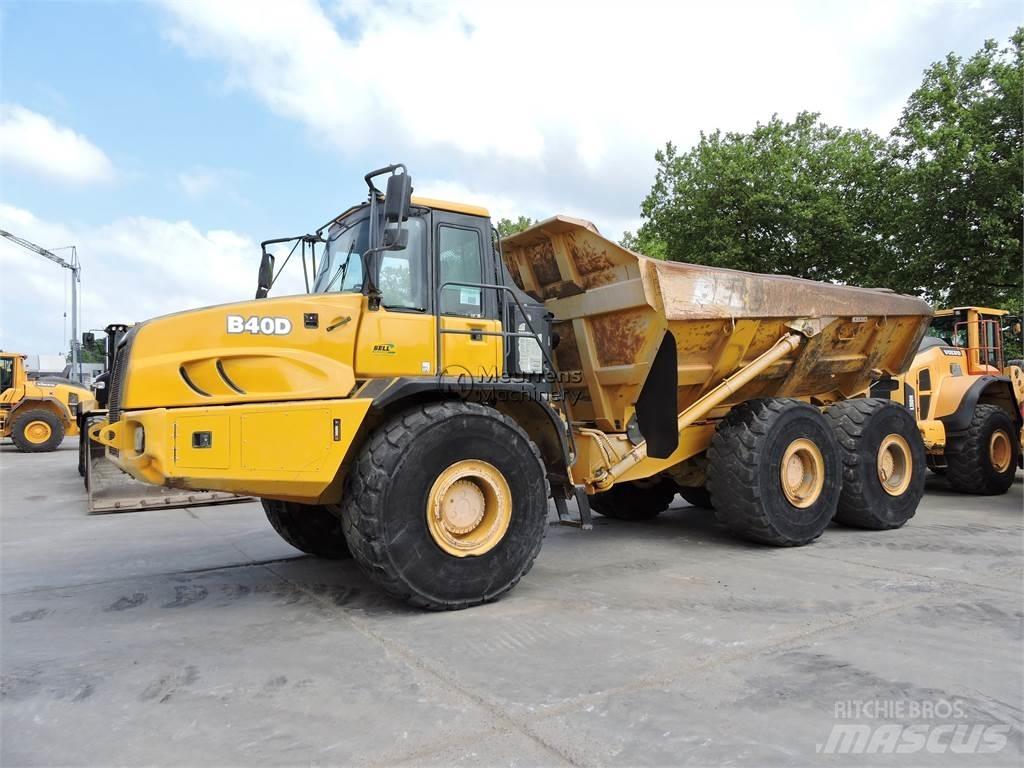 Bell B40D Articulated Haulers