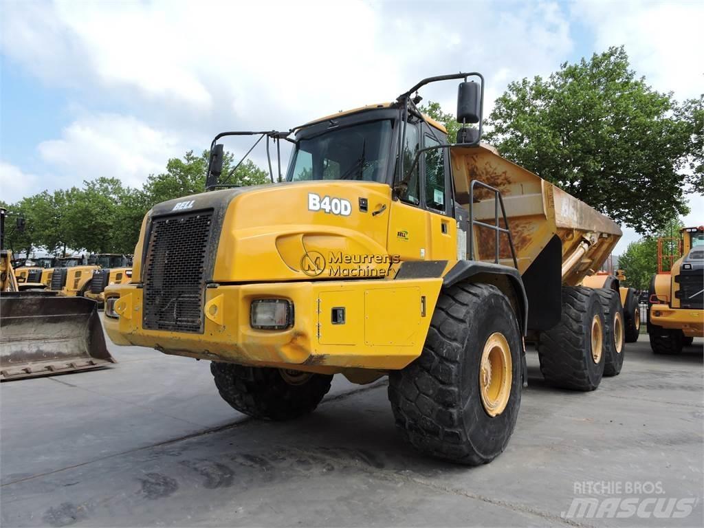 Bell B40D Articulated Haulers