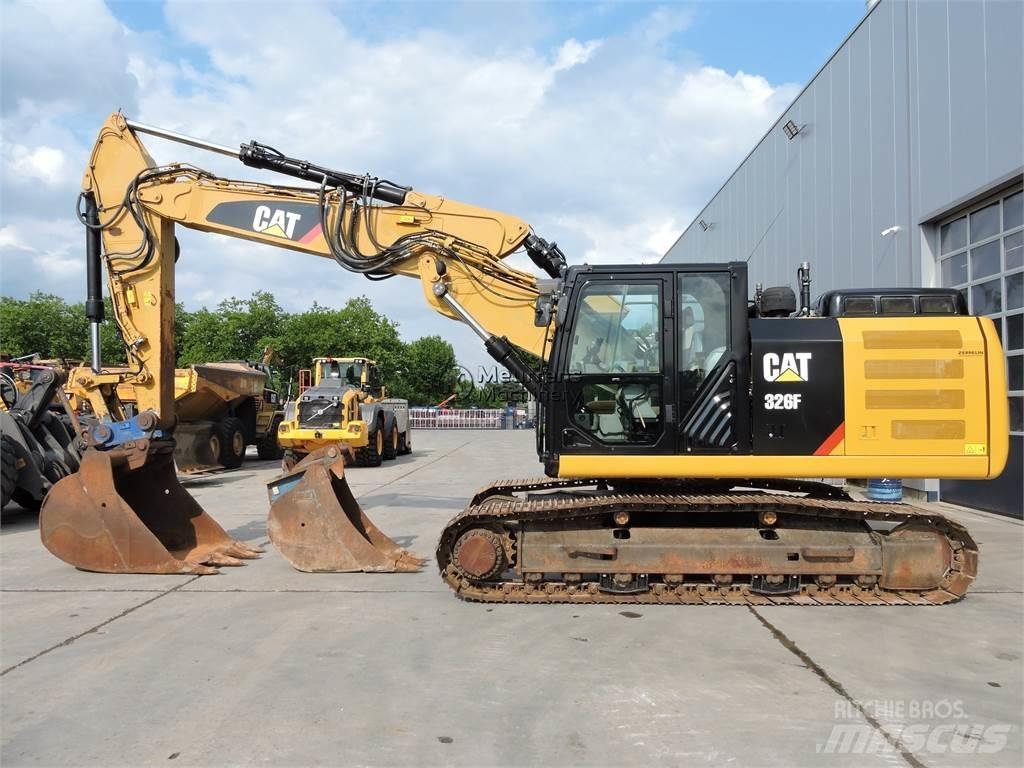 CAT 326F Crawler excavators