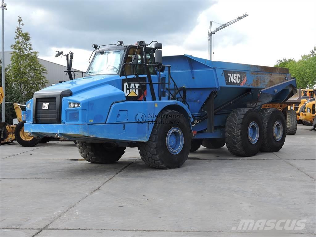 CAT 745C TAILGATE Articulated Haulers