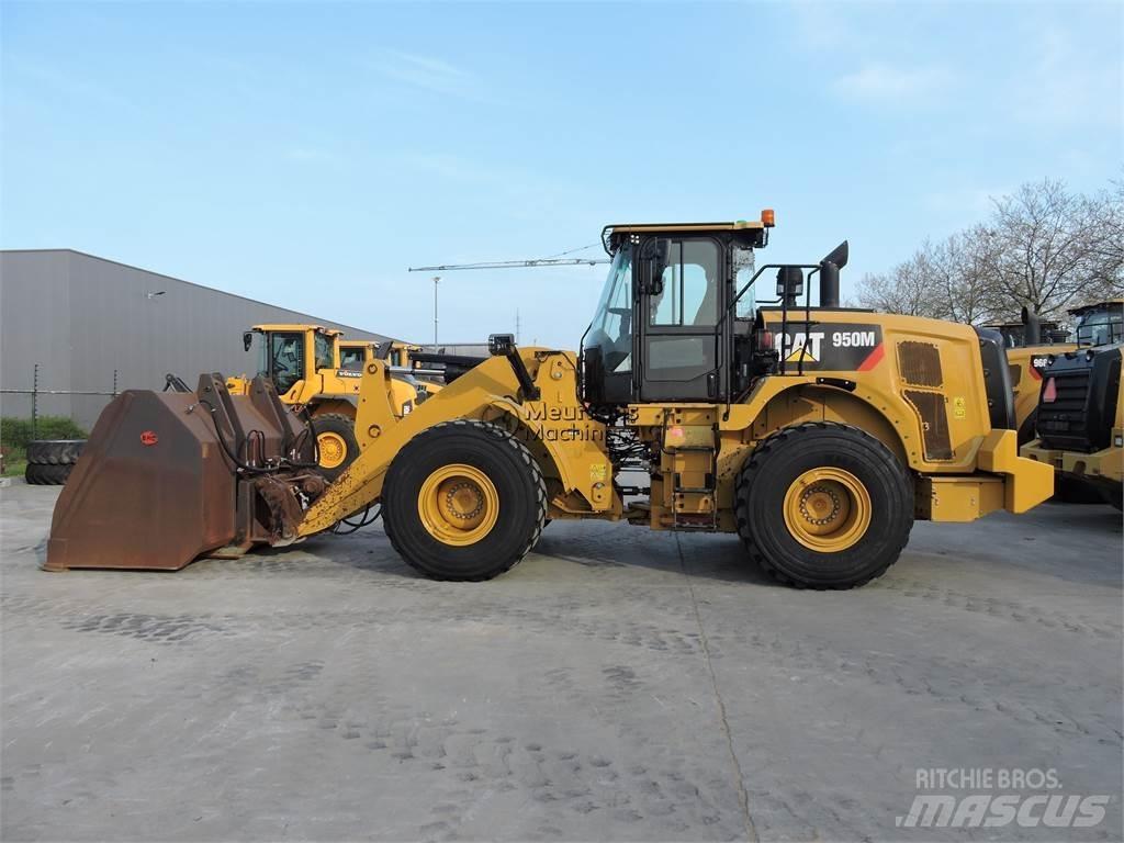 CAT 950M Wheel loaders