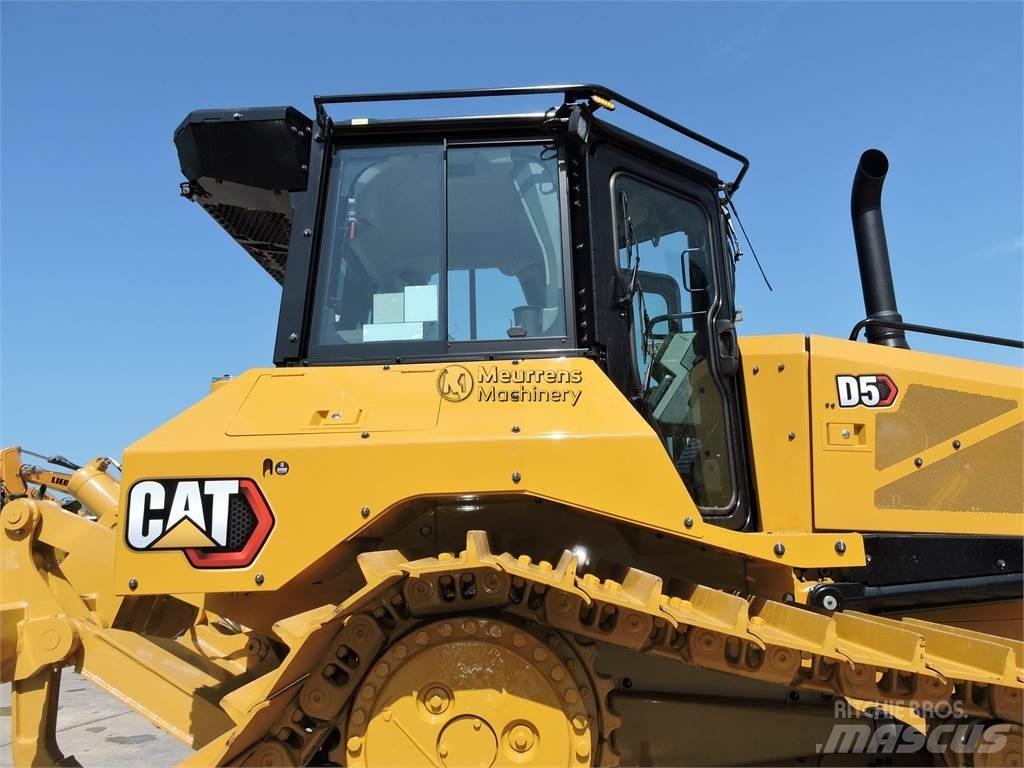 CAT D5 Dozers