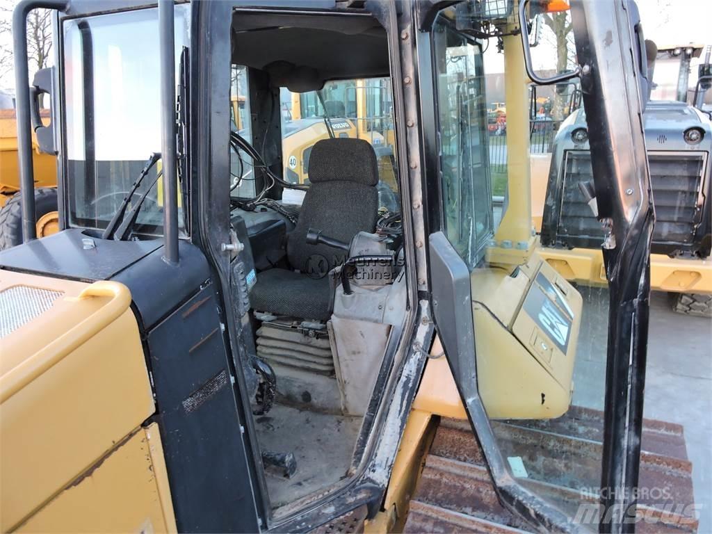 CAT D6NLGP Dozers