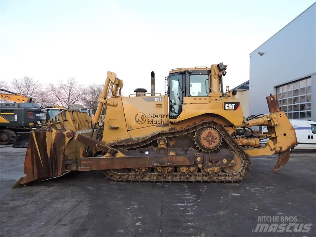 CAT D8T Dozers