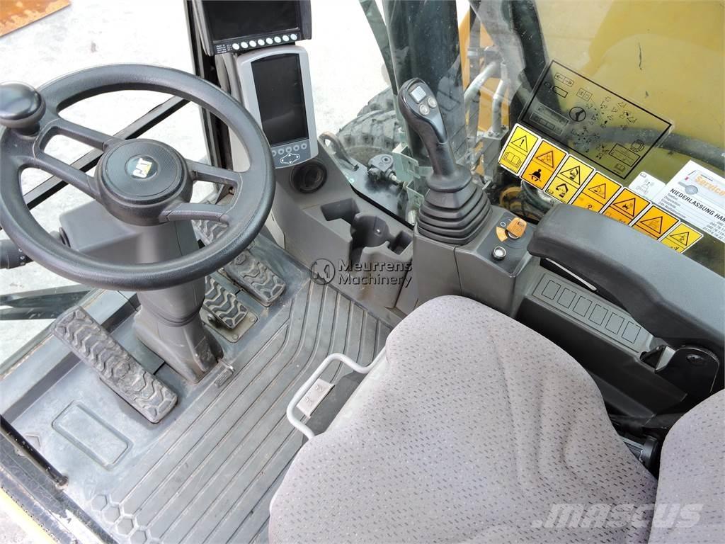 CAT M316F Wheeled excavators