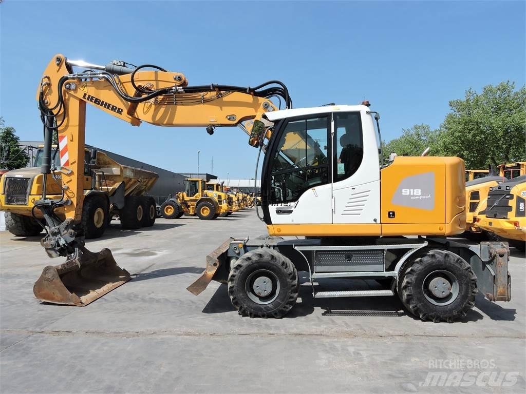Liebherr A918 Wheeled excavators