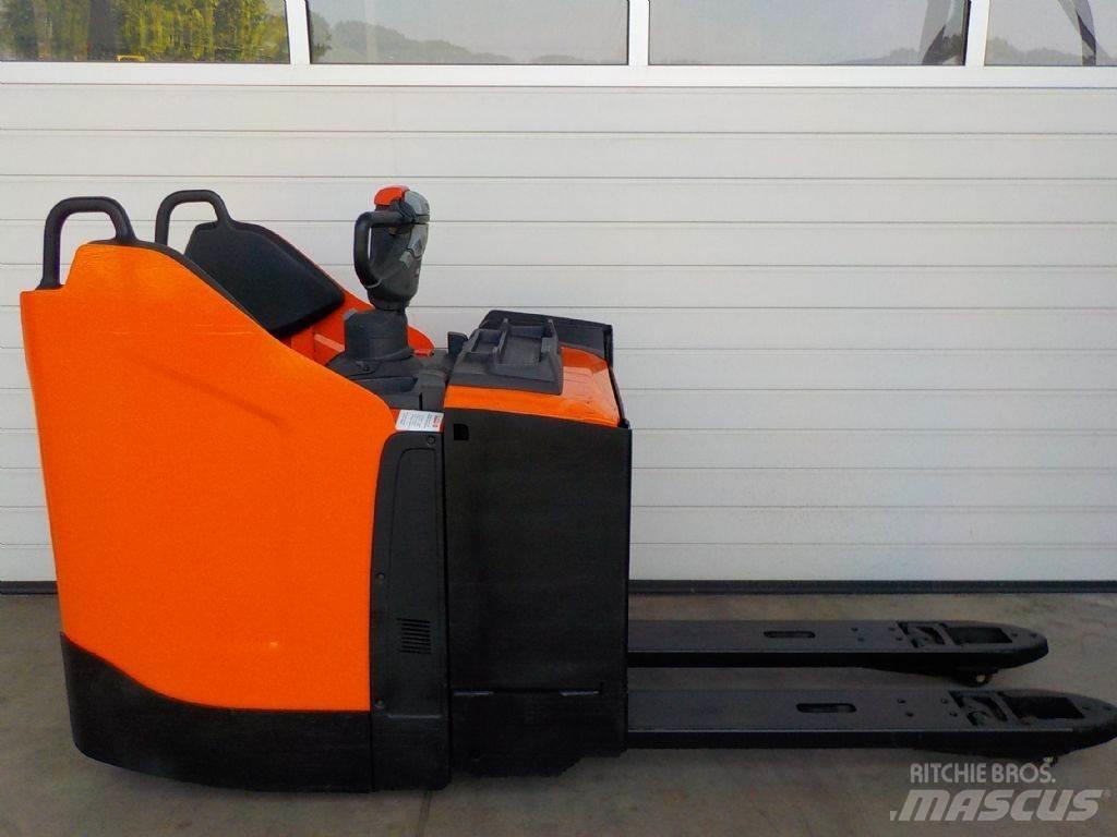 BT LPE200 Low lifter