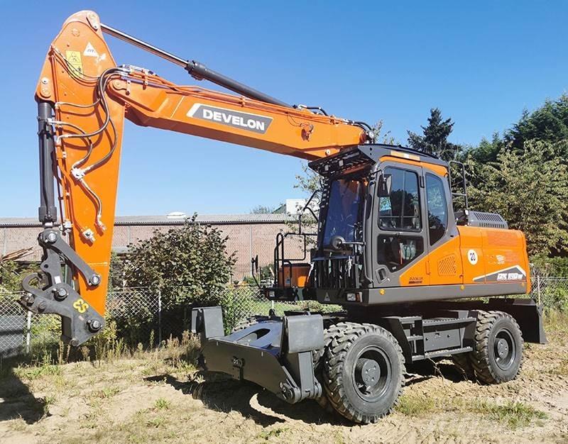 Develon DX 190 W-7 Wheeled excavators