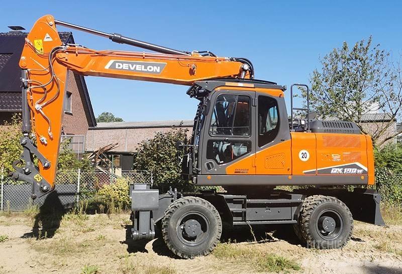 Develon DX 190 W-7 Wheeled excavators