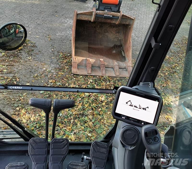 Doosan DX 210 LC-7 Crawler excavators