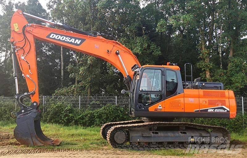 Doosan DX 225 LC-7 Crawler excavators
