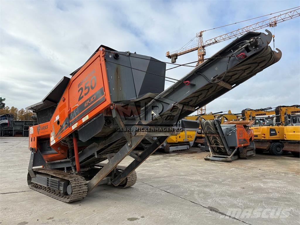 Arjes Impaktor 250 Waste Shredders