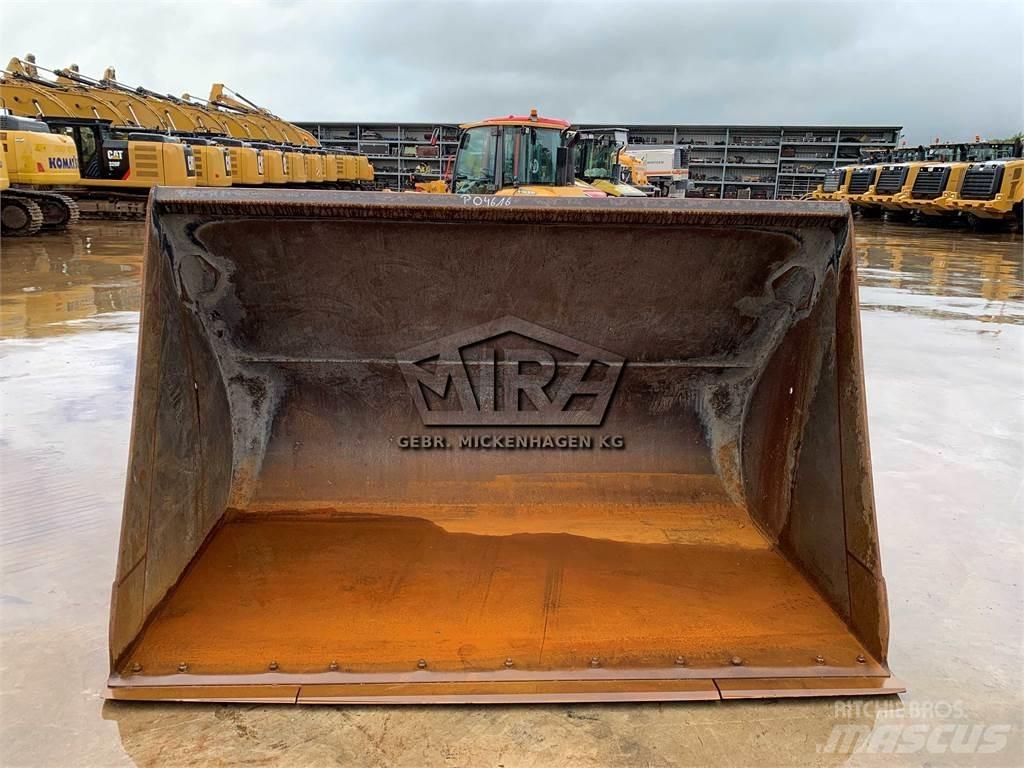CAT 2750 mm/ 938 M Buckets