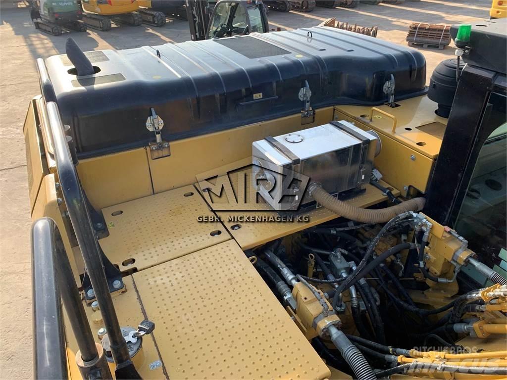 CAT 326F LN Crawler excavators