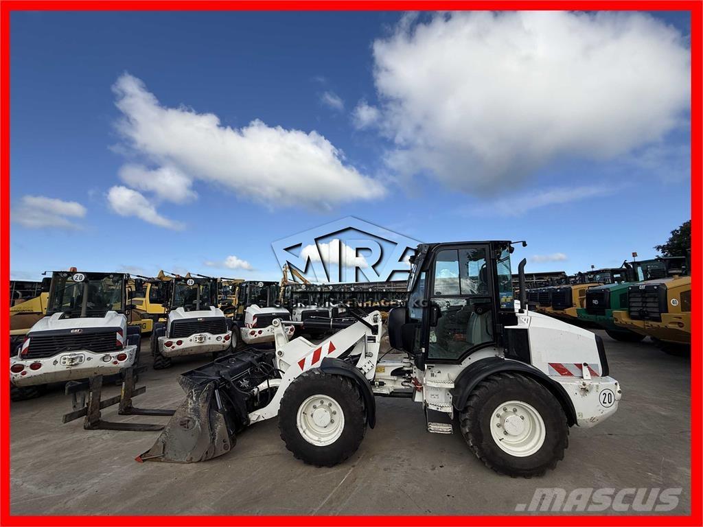 CAT 908M Wheel loaders