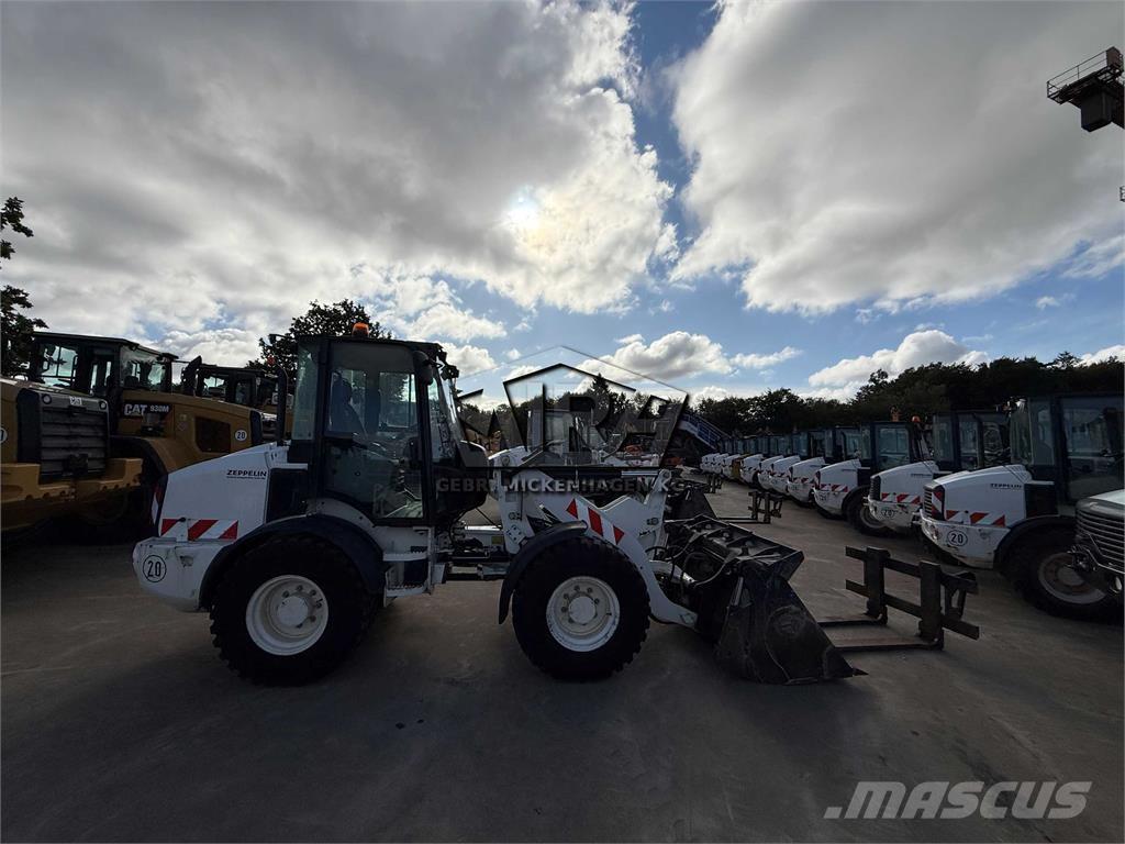 CAT 908M Wheel loaders
