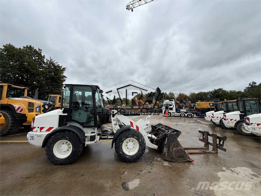 CAT 908M Wheel loaders