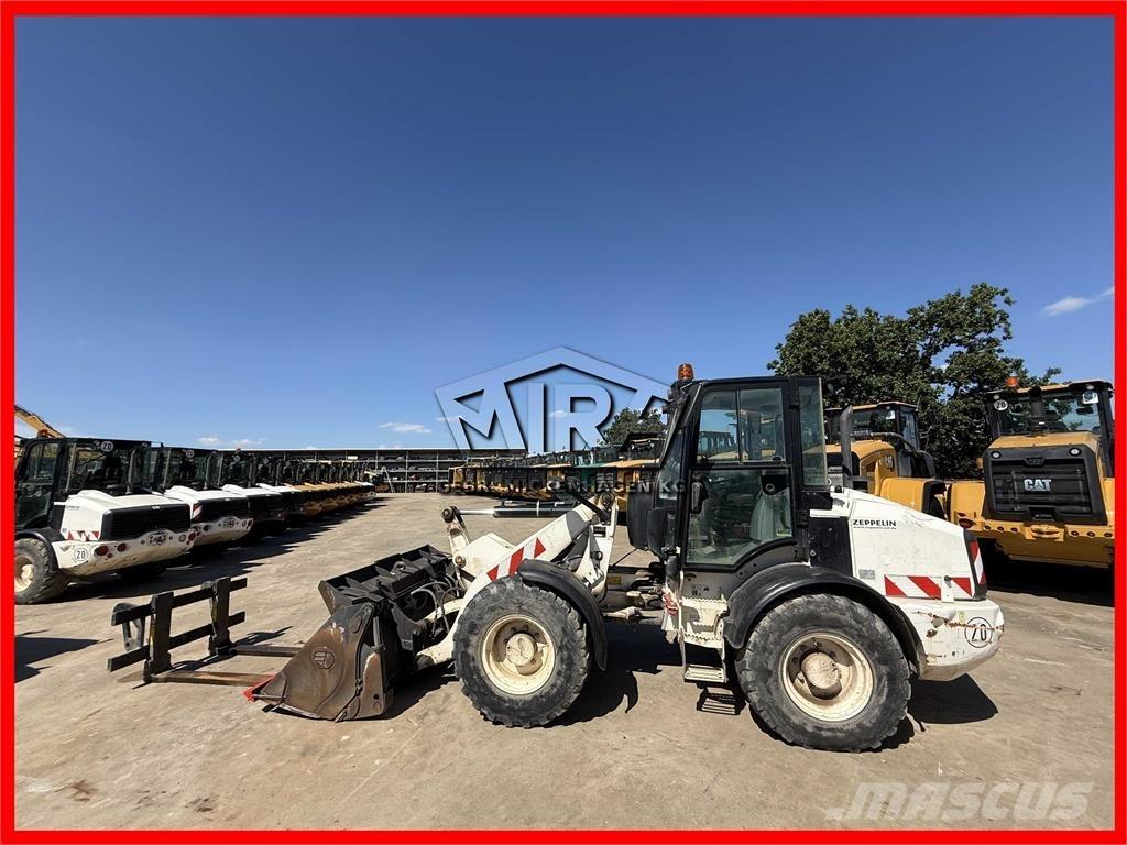 CAT 908M Wheel loaders