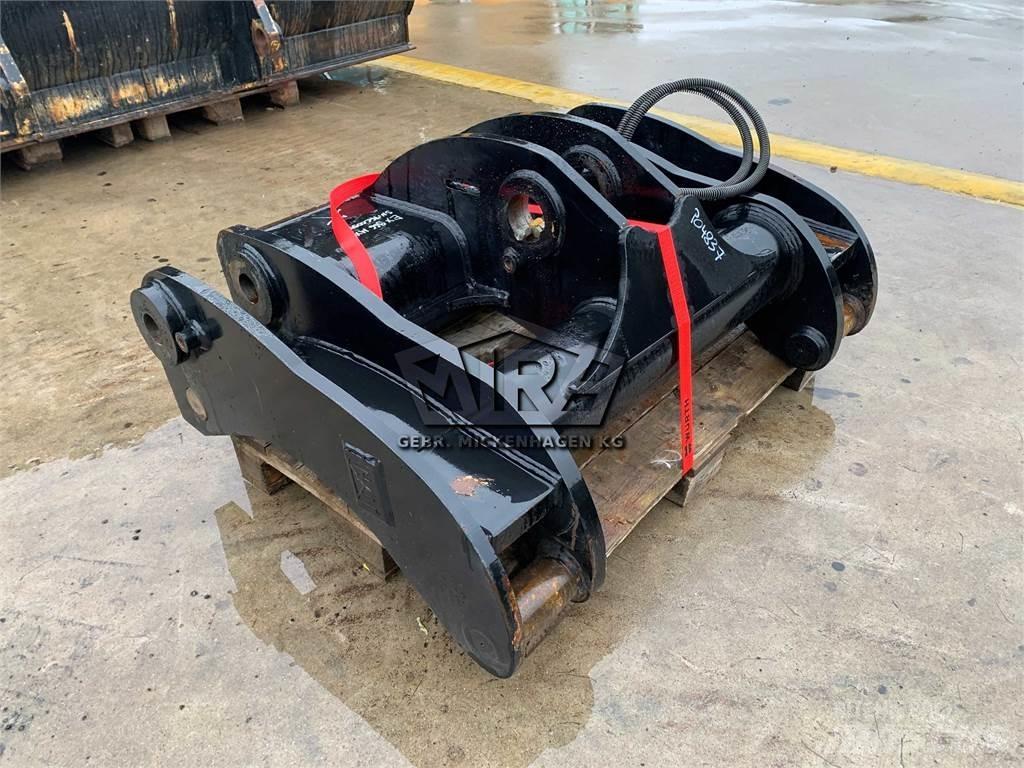 CAT 966 -972 K + M Quick connectors