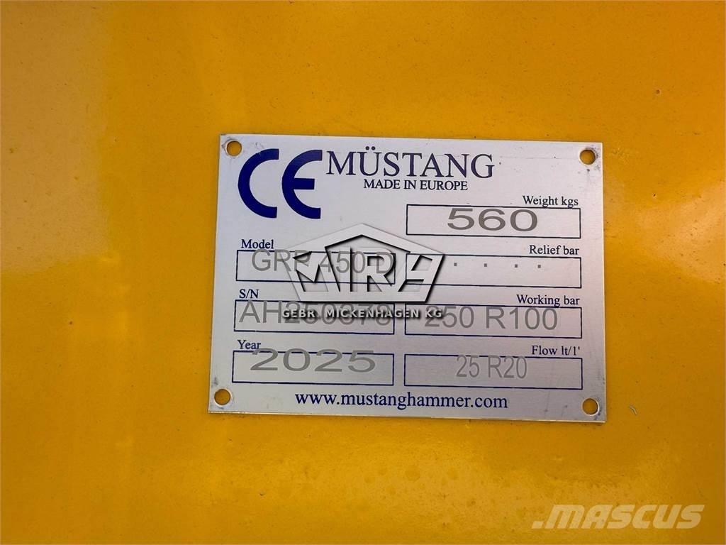 Mustang GRP450D Grapples