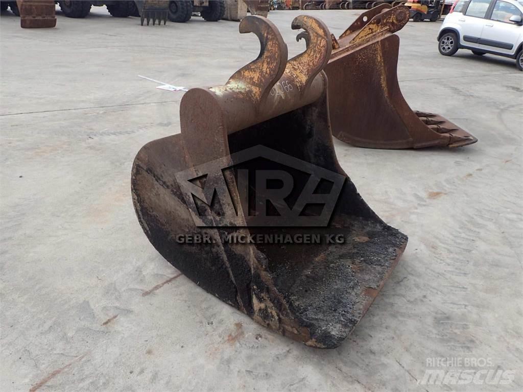 SMP 900 mm / T 620 Backhoes