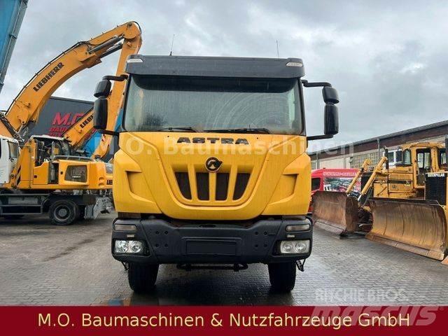 Astra HD 9 6444 /6x4 / Prime Movers