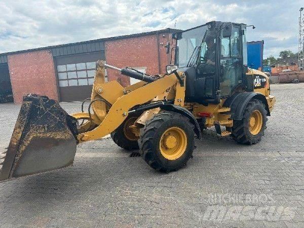 CAT 908 Wheel loaders