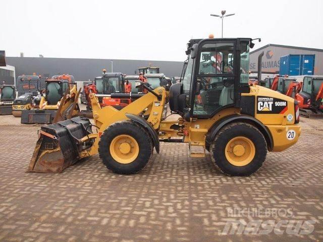 CAT 908M / 35 km/h Wheel loaders