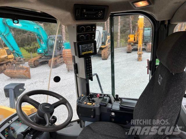 CAT 962M Steering Wheel loaders
