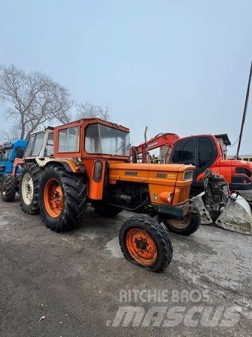 Fiat Traktor 850 Tractors