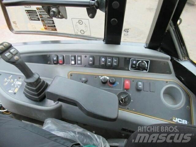 JCB TM220 Agri Wheel loaders