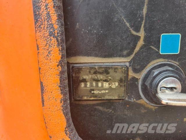 JLG 450 AJ - Articulated boom lifts